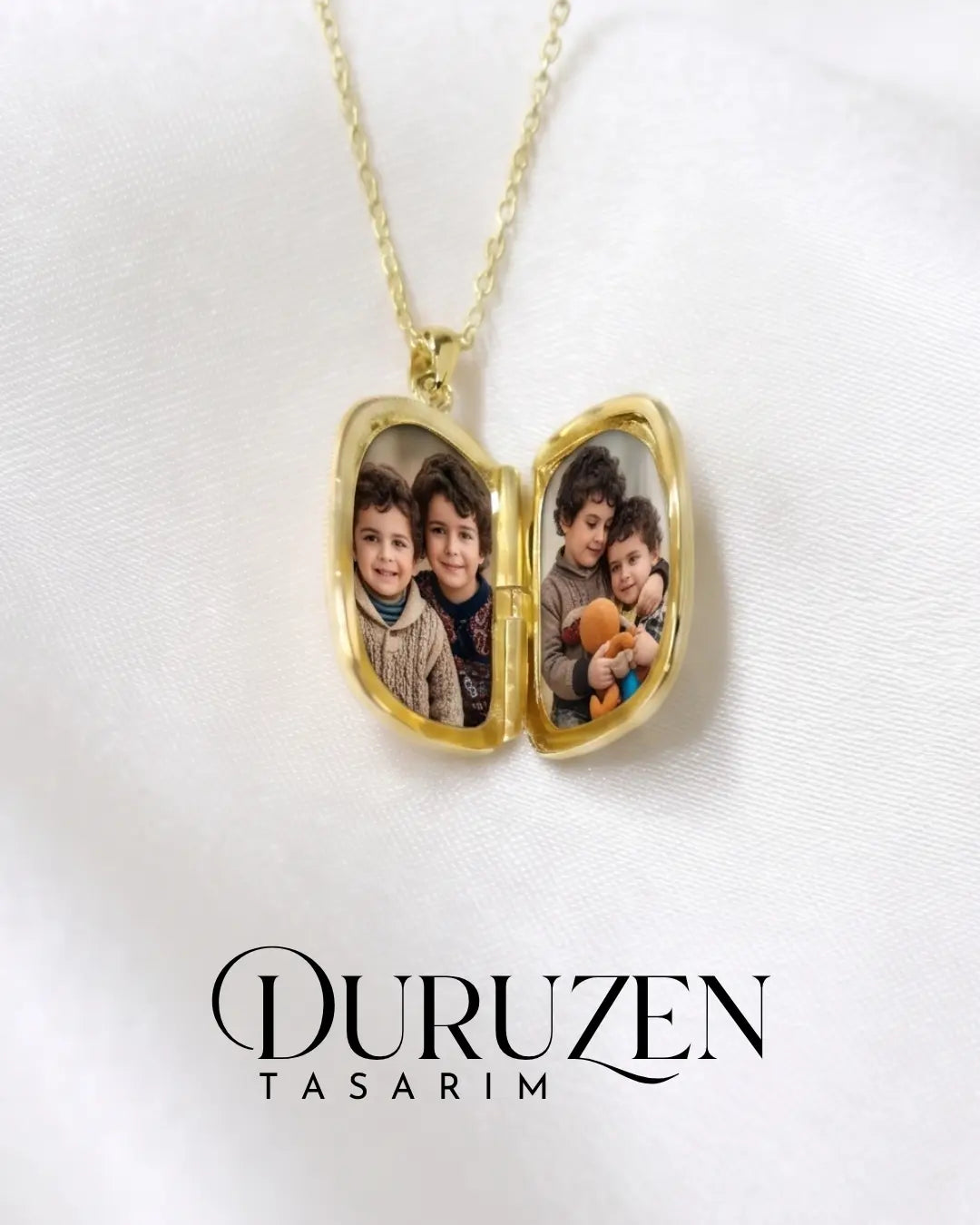 Kişiye Özel Fotoğraflı Kapaklı Lüks Taşlı Gold Anı Kolyesi
