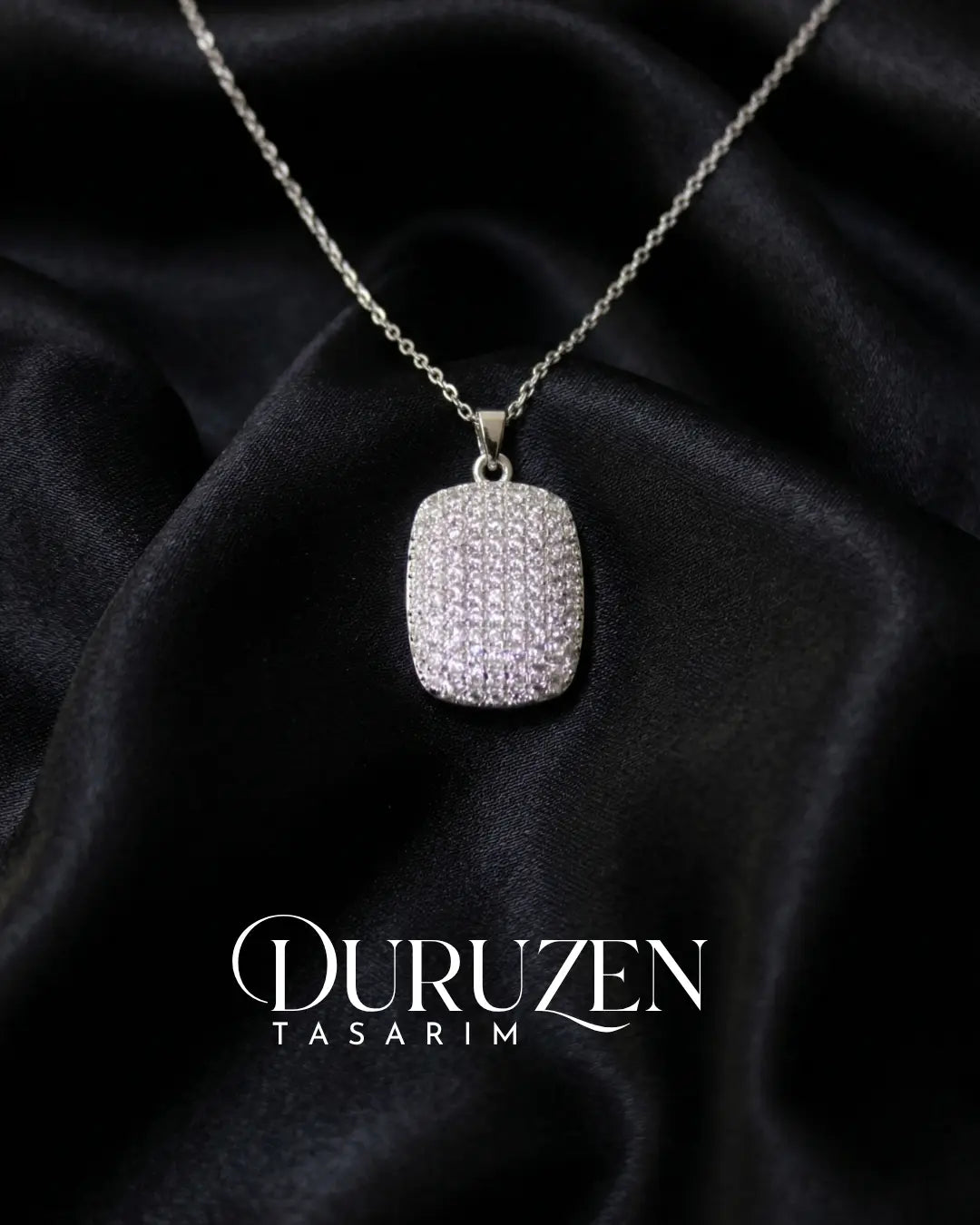 Kişiye Özel Fotoğraflı Kapaklı Lüks Taşlı Anı Kolyesi No:10
