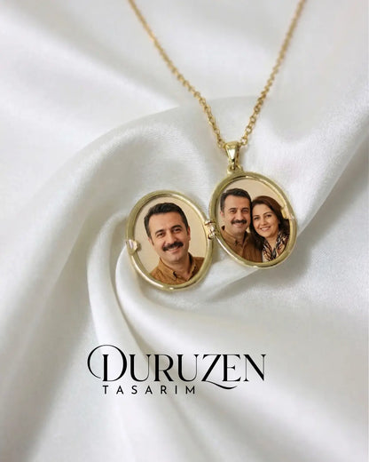 Kişiye Özel Fotoğraflı Kapaklı Beyaz Mineli Gül Figürlü Kolye No:7