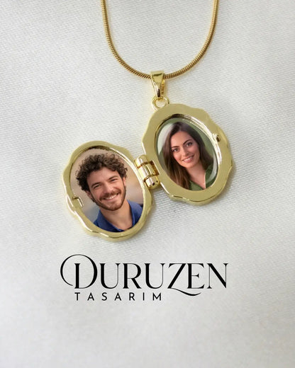 Kişiye Özel Fotoğraflı Kapaklı Melek Figürlü Gold Kolye No:29