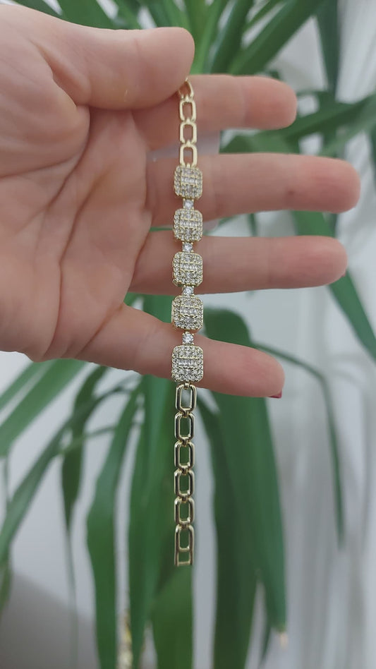 Baget Zirkon Taşlı Kare Gold Bileklik