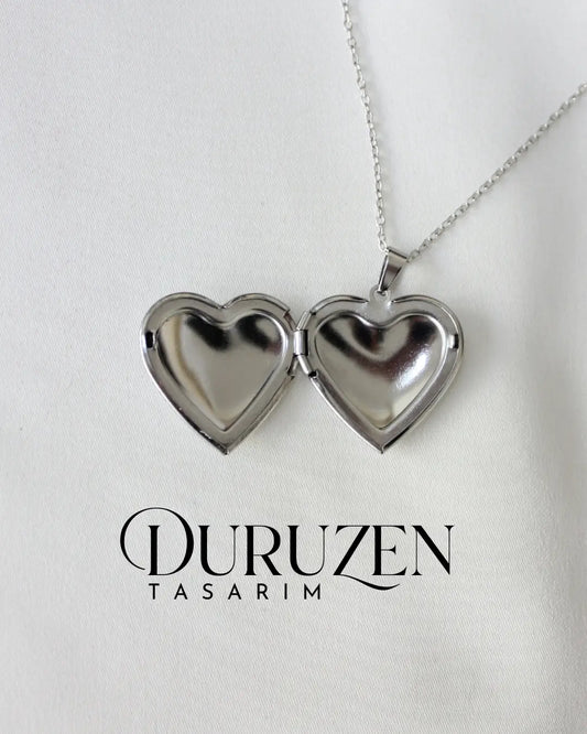 Kişiye Özel Fotoğraflı Kapaklı Kalp Kolye