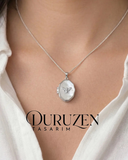 Kişiye Özel Fotoğraflı Melek Detaylı Kapaklı Kolye No:22