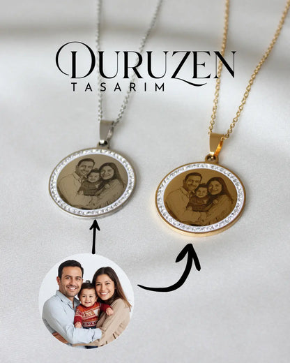 Kişiye Özel Fotoğraflı Lazer İşlemeli Taşlı Kolye