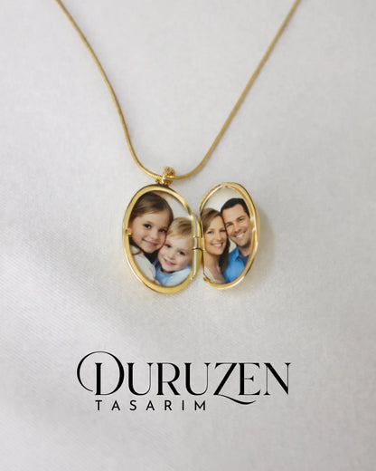 Kişiye Özel Fotoğraflı Taş İşlemeli Anı Kolyesi